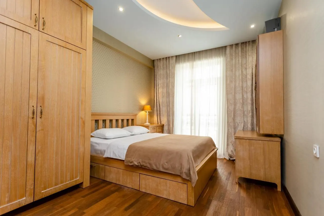 Fabulous Apartment On Rustaveli Avenue Tbilisi