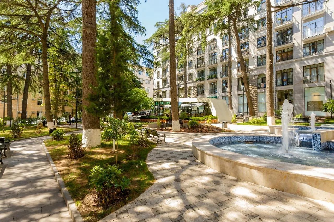 Fabulous Apartment On Rustaveli Avenue Tbilisi