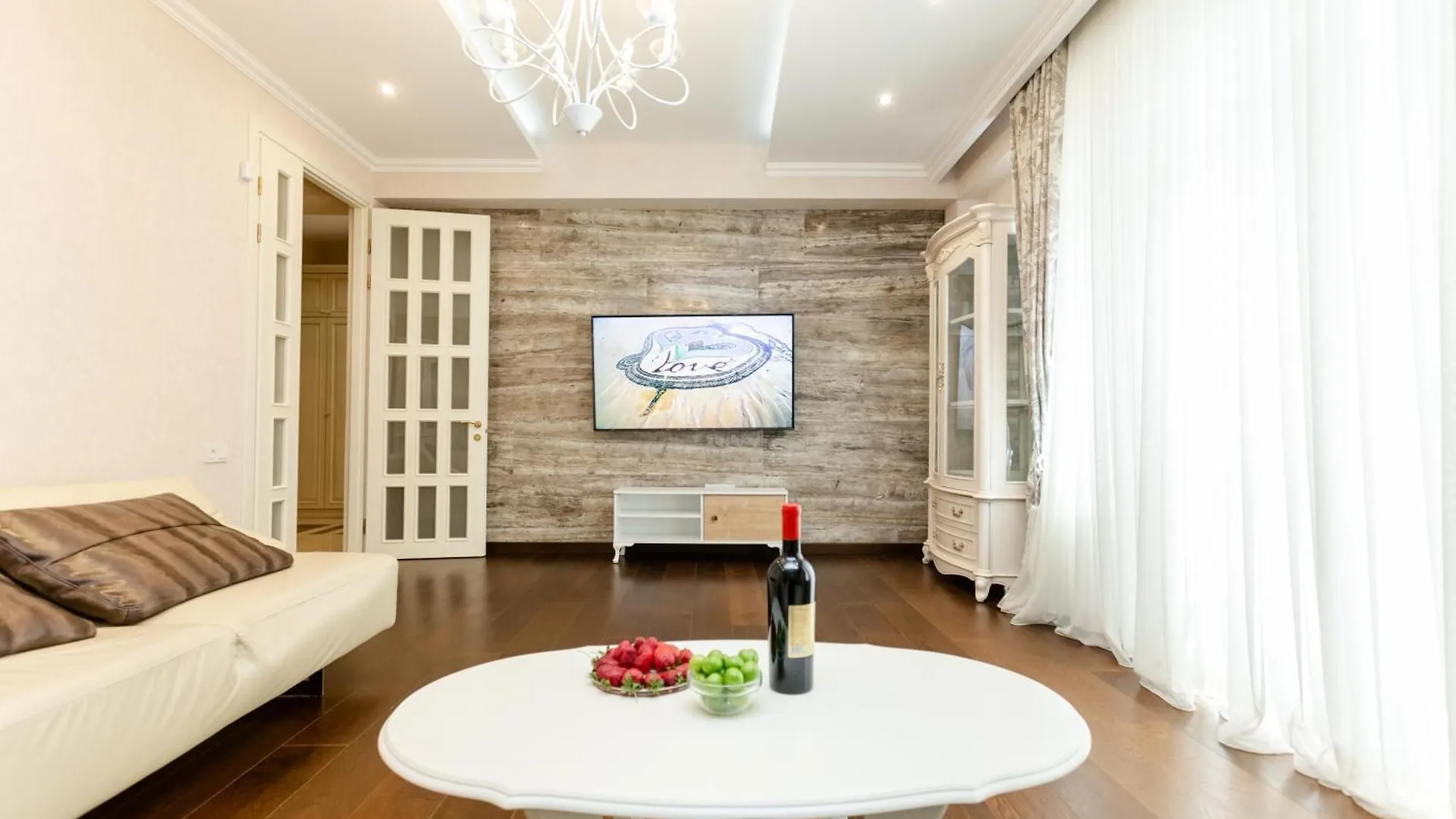 Fabulous Apartment On Rustaveli Avenue location