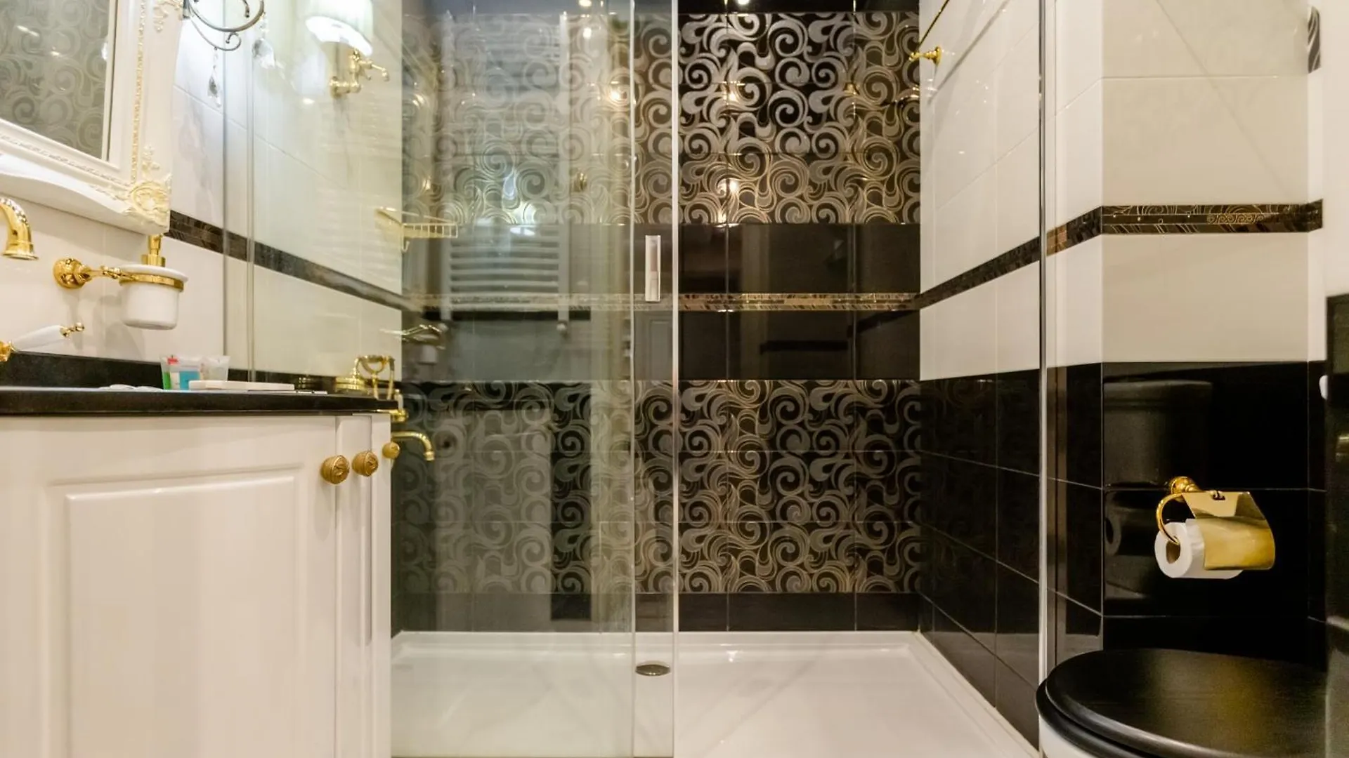 Fabulous Apartment On Rustaveli Avenue Tbilisi Georgia
